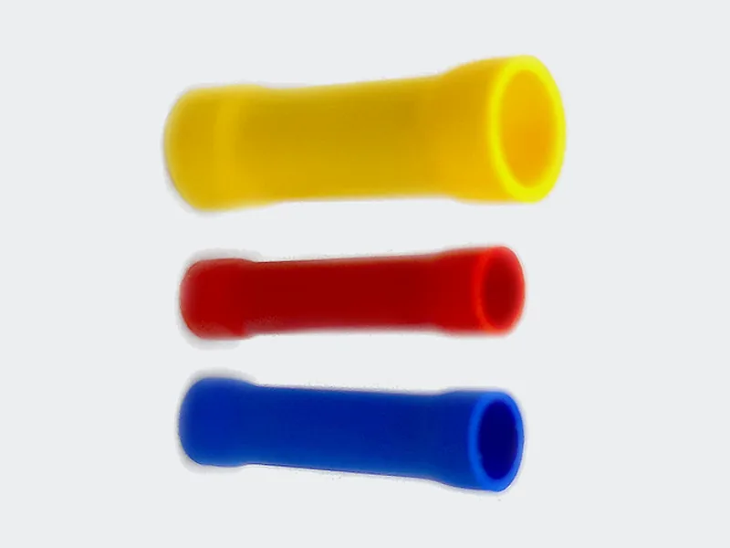 Uniones aisladas en amarillo, rojo y azul